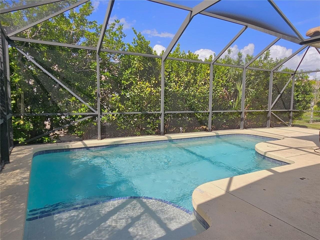 175 Braemar Ave - Photo 2 of 40