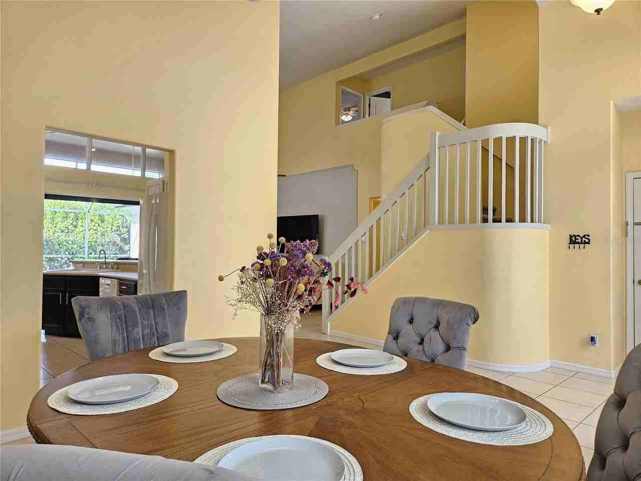 175 Braemar Ave - Photo 5 of 40