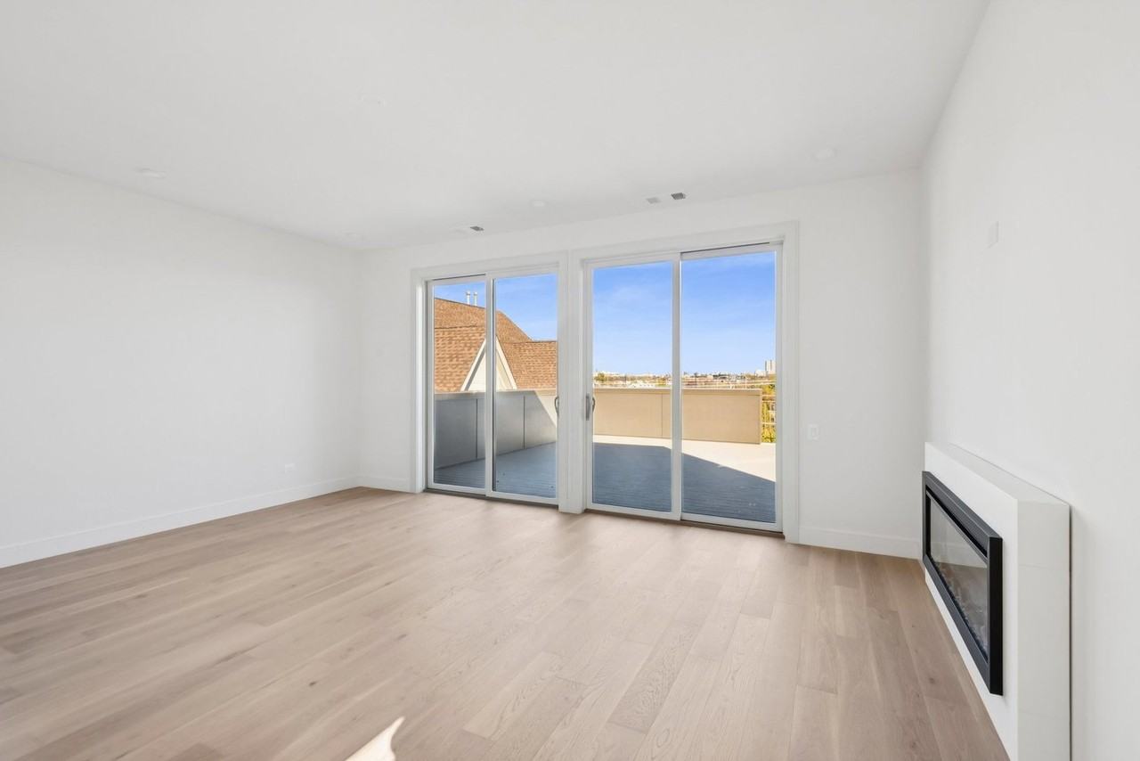 2323 N Lister Ave #2 - Photo 7 of 8