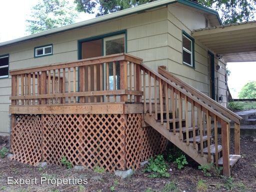 308 S Shasta Ave - Photo 3 of 13