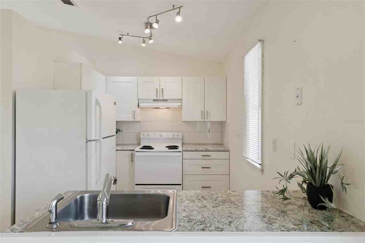212 Ridgecrest Loop - Photo 4 of 18