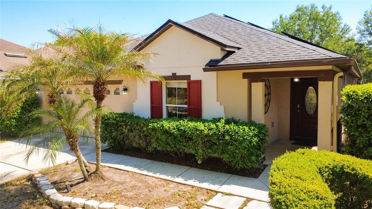 12844 Oulton Cir - Photo 4 of 50