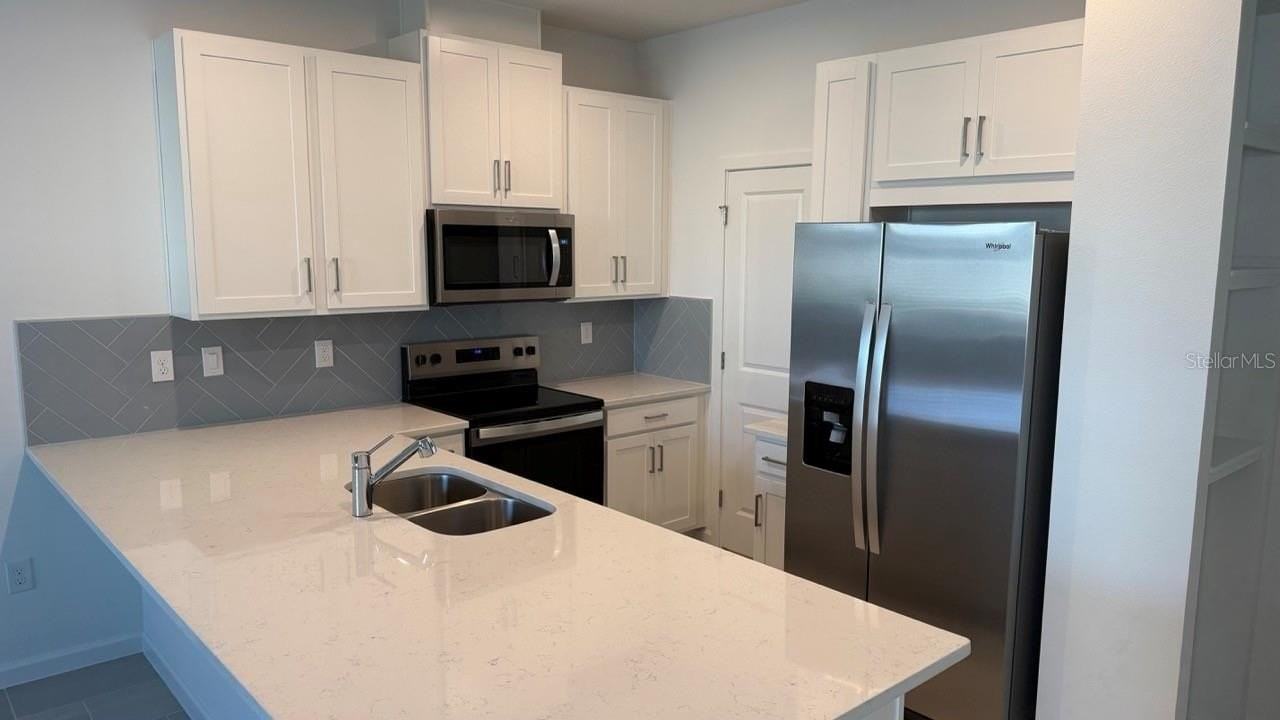 1350 Tarflower Dr - Photo 2 of 28