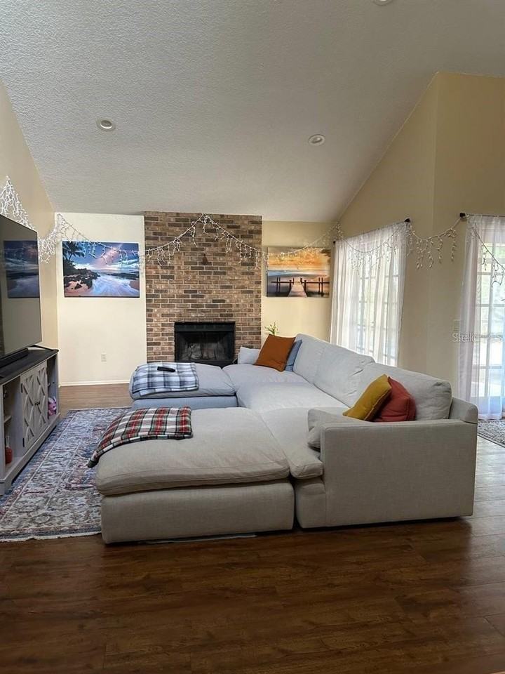 7443 Sparkling Lake Rd - Photo 5 of 19