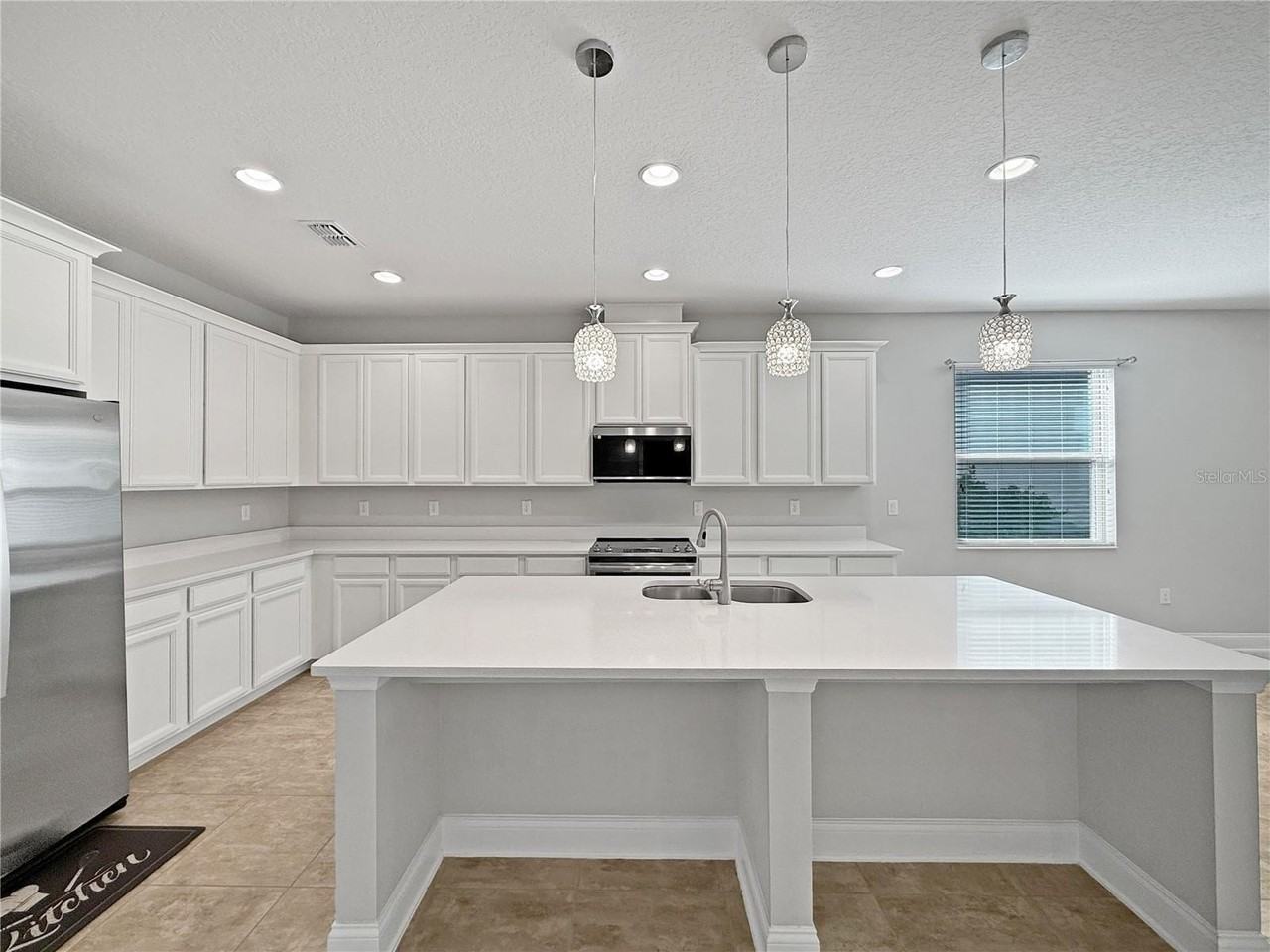 1144 Narcoossee Del Sol Blvd - Photo 3 of 22