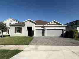 featured image of 2533 Pearl Cider St