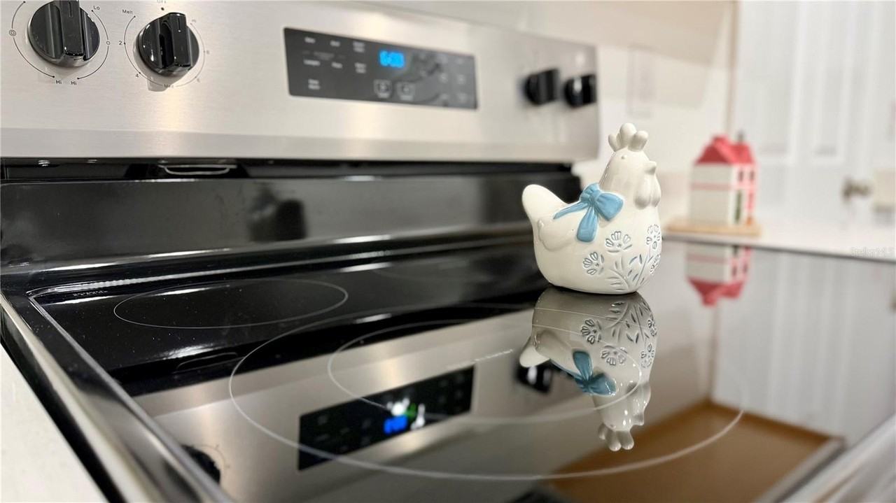 3710 King Hill Dr - Photo 5 of 26