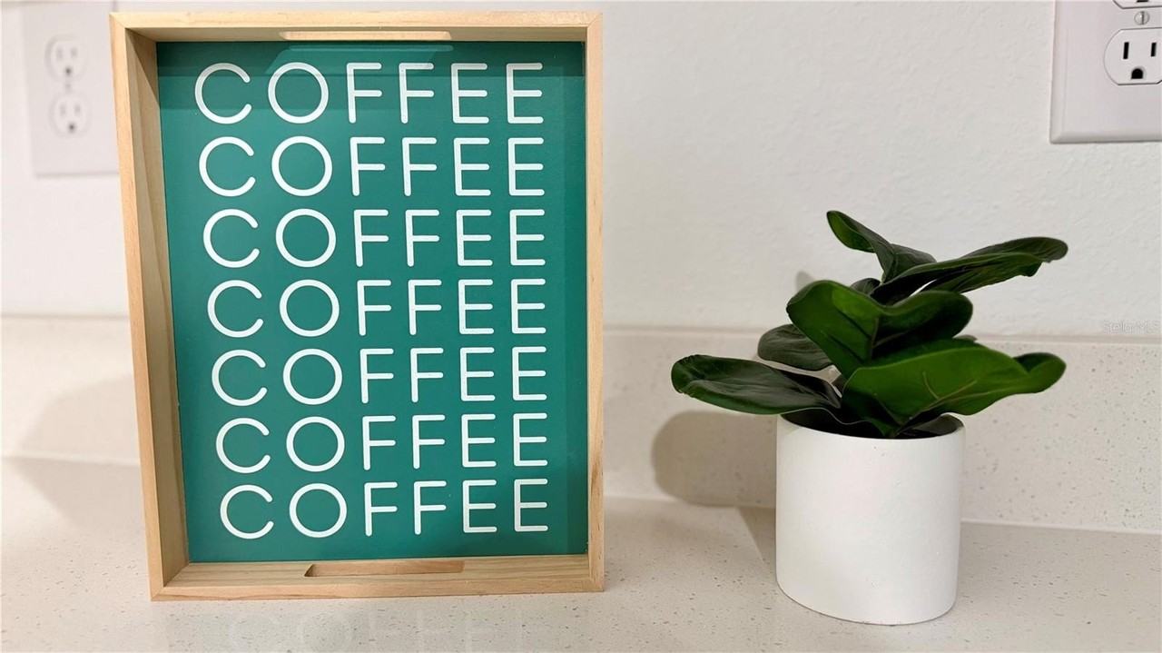 3710 King Hill Dr - Photo 6 of 26