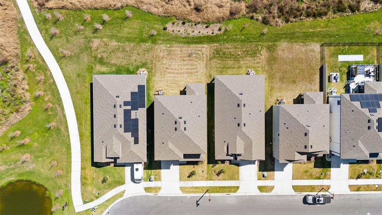 3310 Amber Waves Dr - Photo 2 of 39