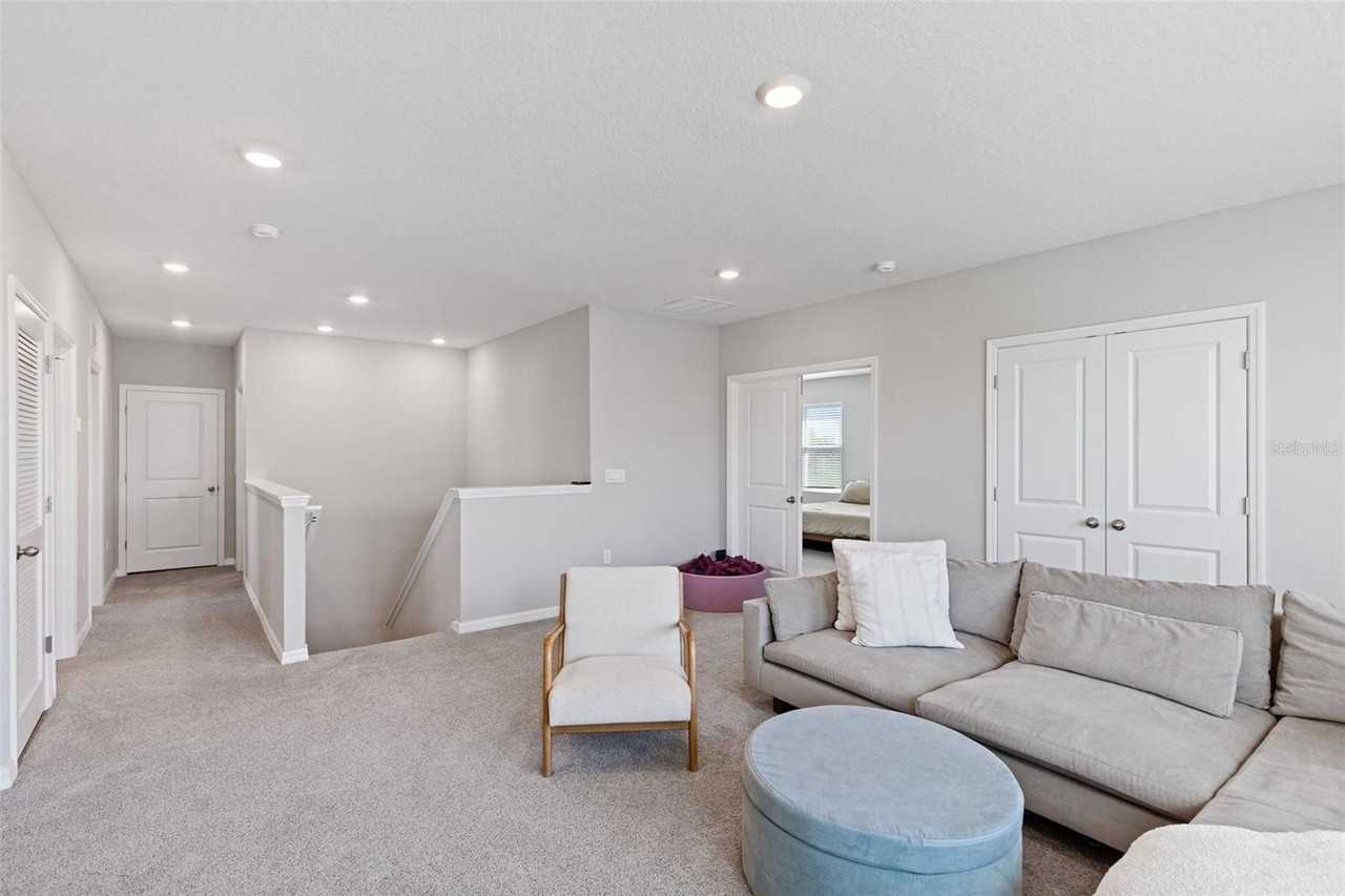 3310 Amber Waves Dr - Photo 5 of 39