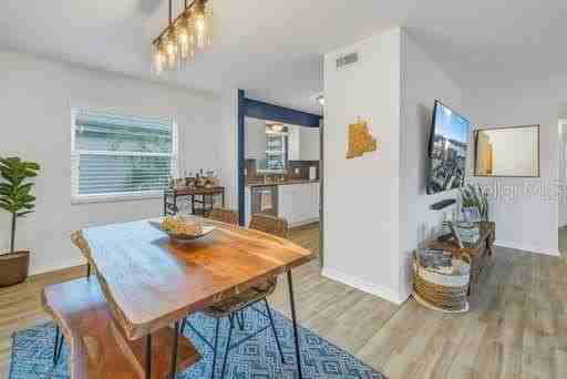 6990 Place De La Paix #2B - Photo 5 of 23