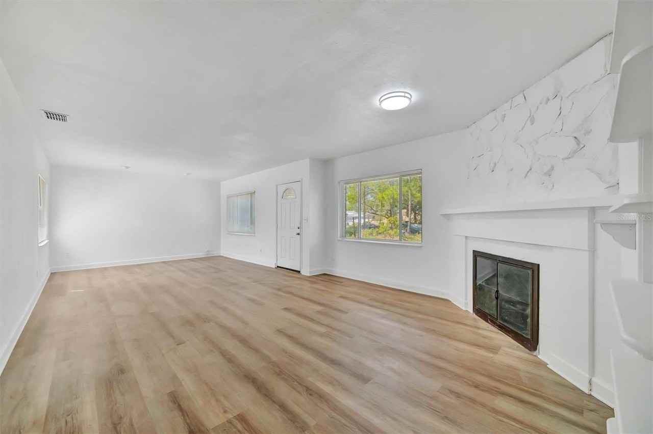 6348 7th Ave N - Photo 3 of 32