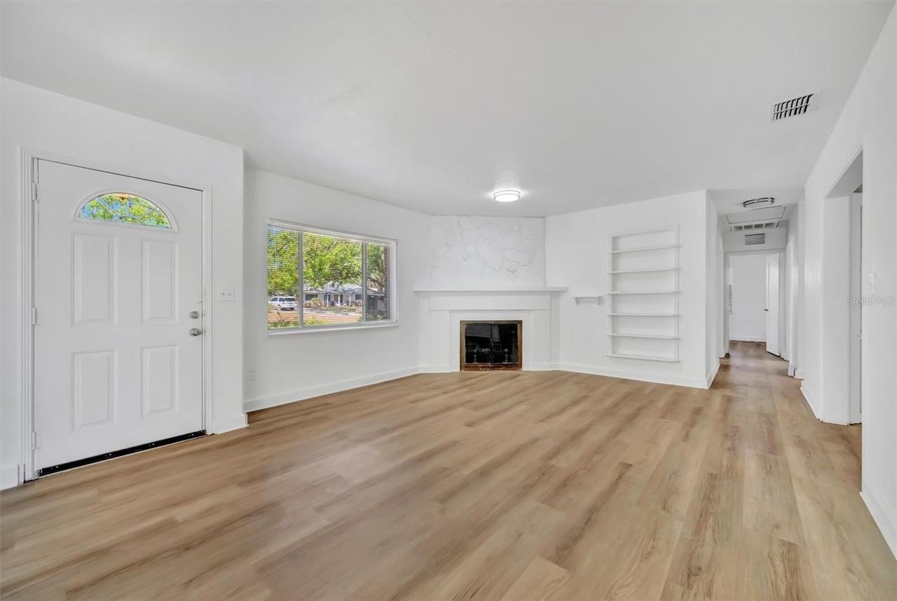 6348 7th Ave N - Photo 4 of 32