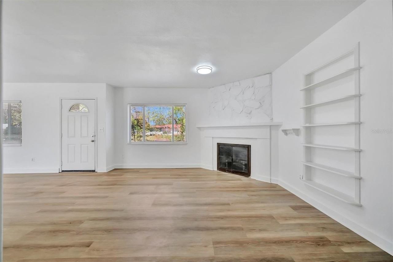 6348 7th Ave N - Photo 5 of 32