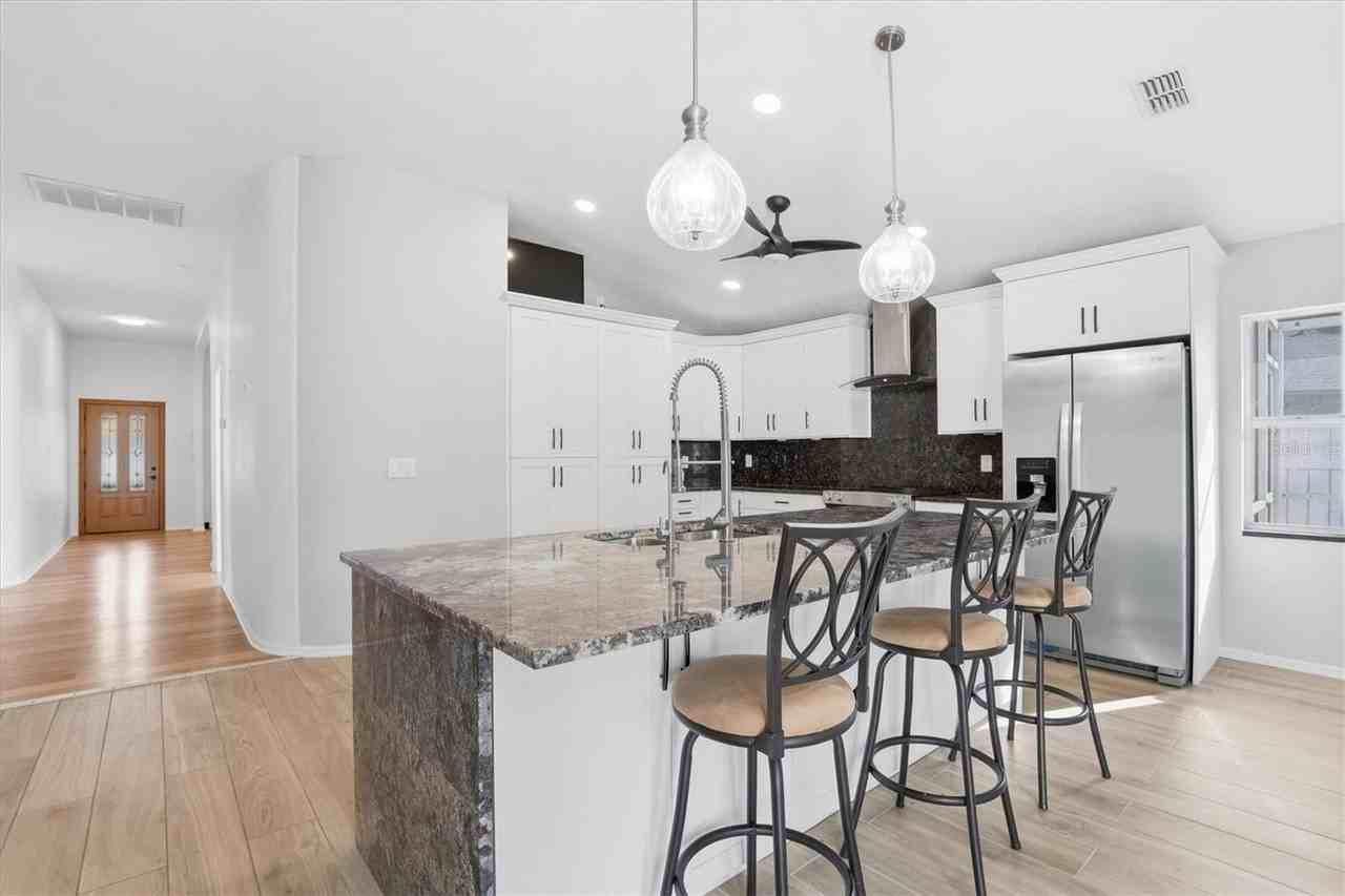 1436 Watermill Cir - Photo 4 of 20