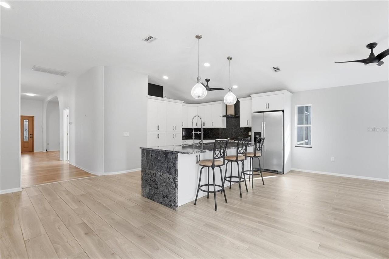 1436 Watermill Cir - Photo 6 of 20