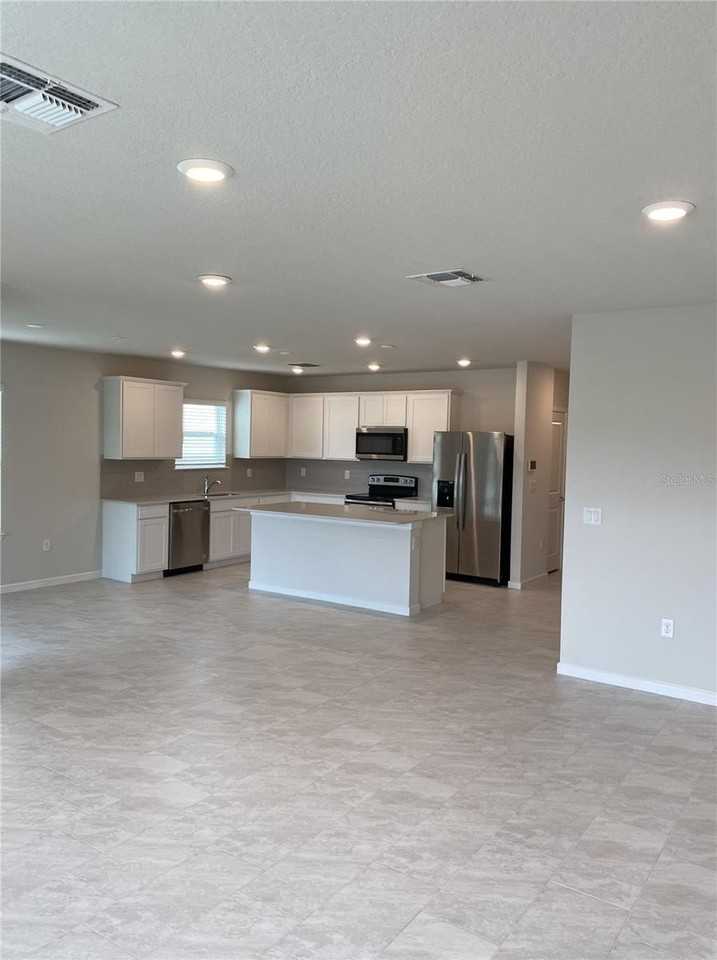 6348 Dutton Dr - Photo 2 of 22