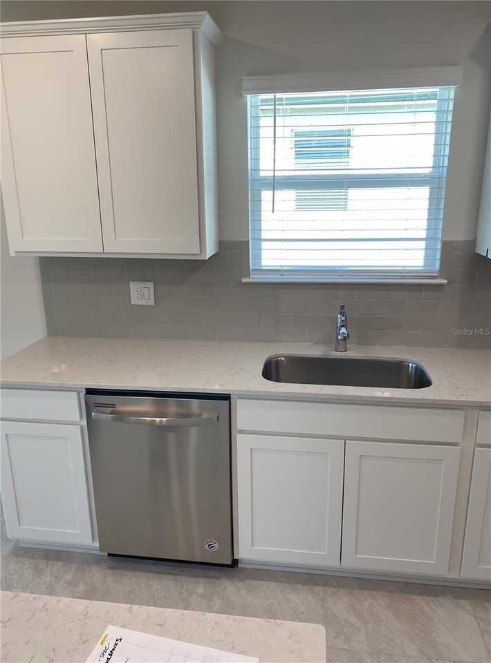 6348 Dutton Dr - Photo 6 of 22