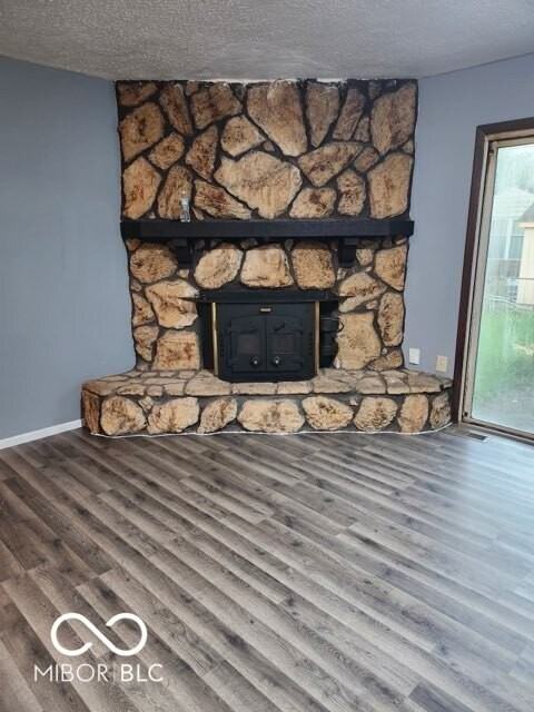 5123 Pappas Dr - Photo 3 of 9