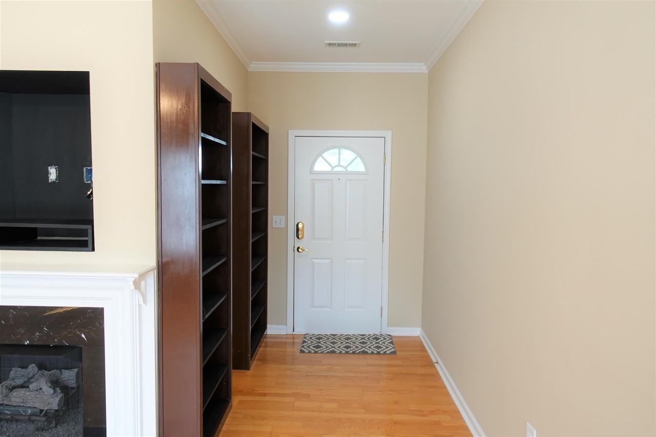 30 Cedar Rock Dr #1 - Photo 5 of 40