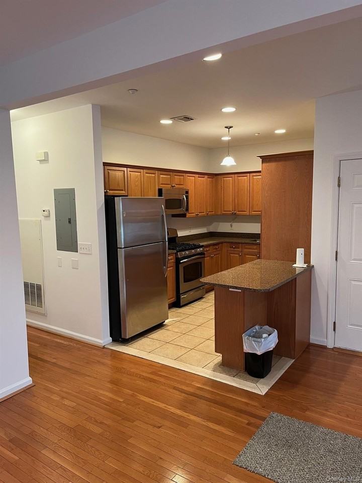 45 Autumn Dr - Photo 5 of 23