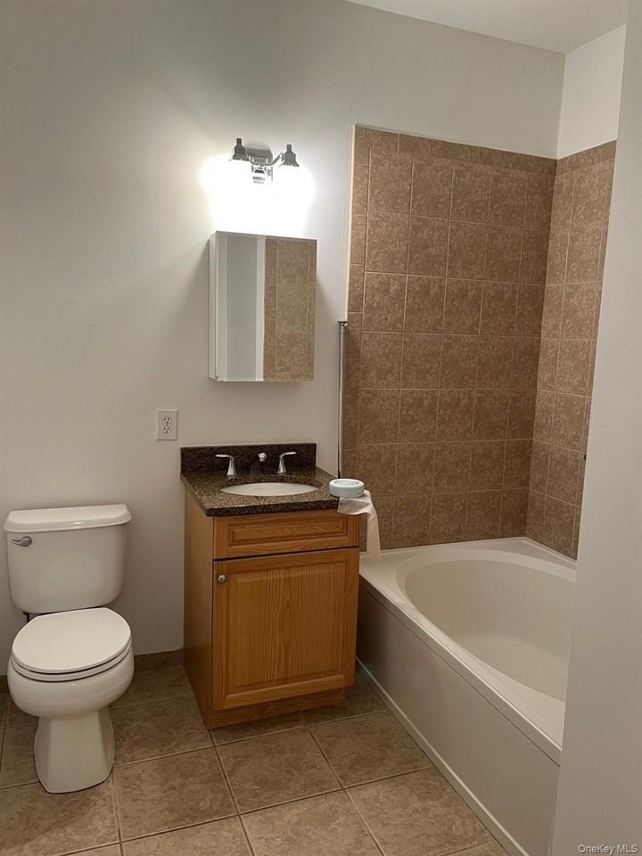 45 Autumn Dr - Photo 7 of 23