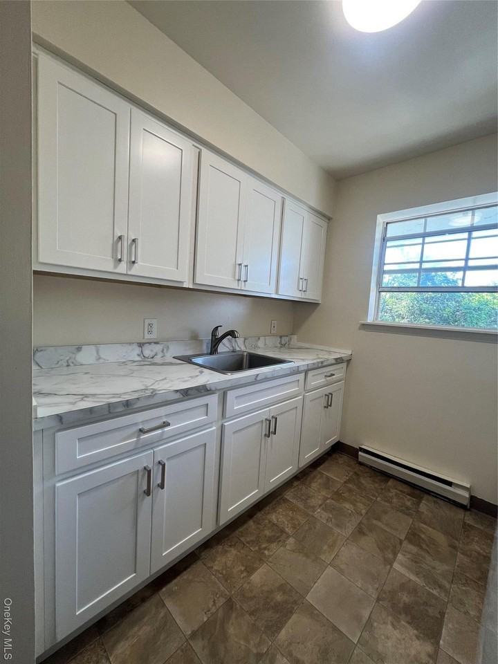 33 Oak St Unit 43-5 - Photo 2 of 9