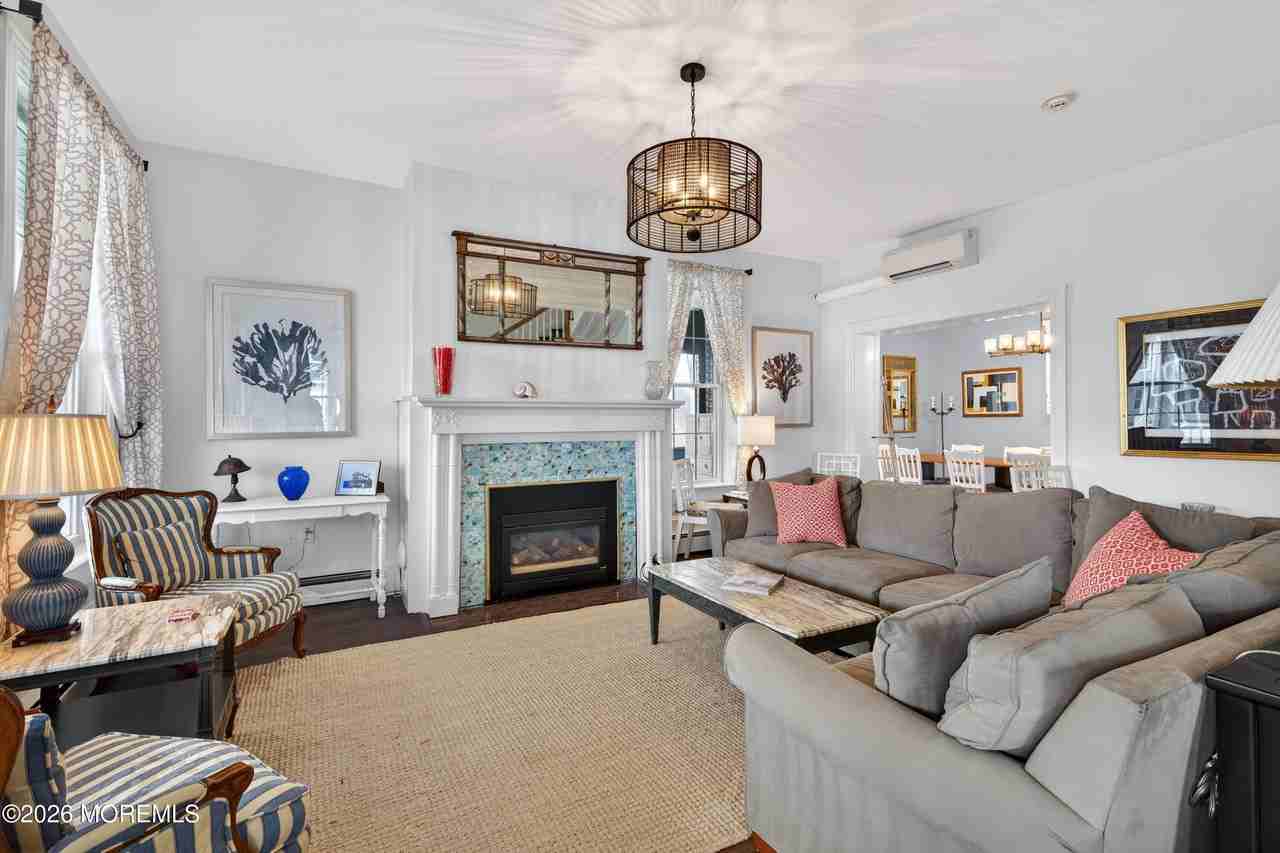 20 Woodland Ave - Photo 6 of 47