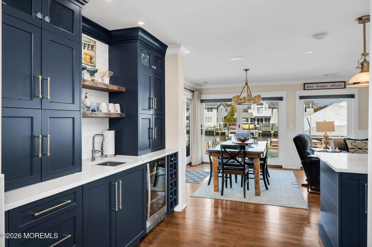 149 Squan Beach Dr - Photo 6 of 47