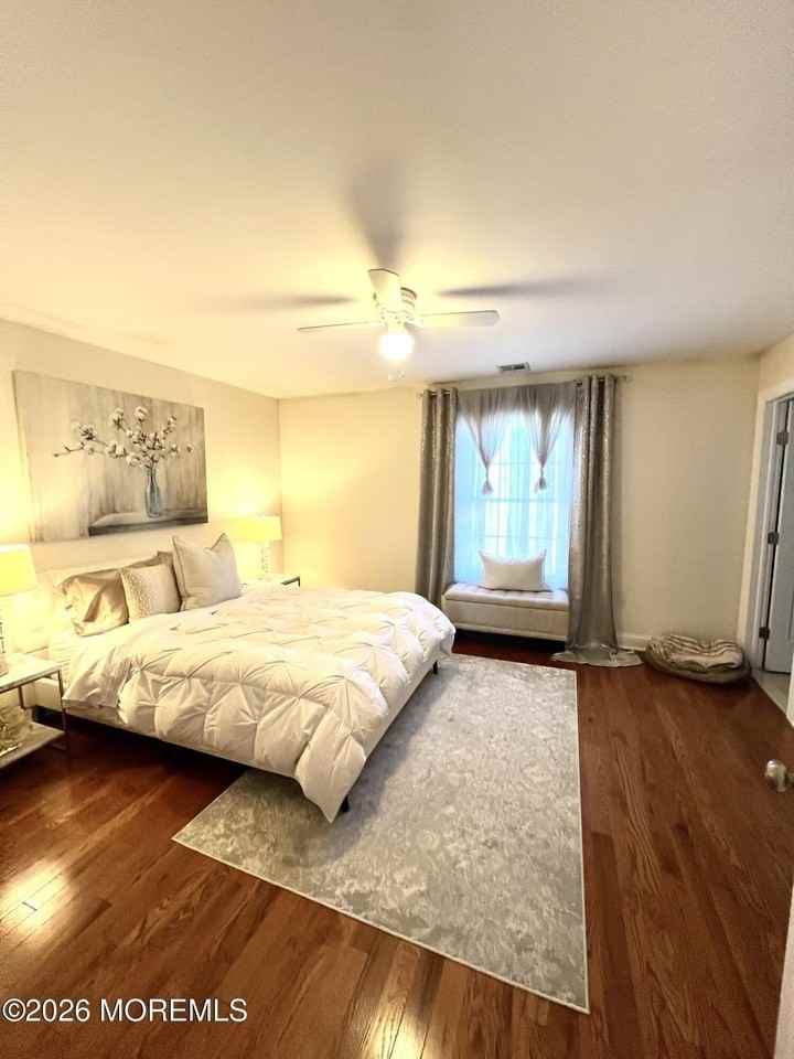 256 Mantoloking Rd Unit 2a - Photo 4 of 17