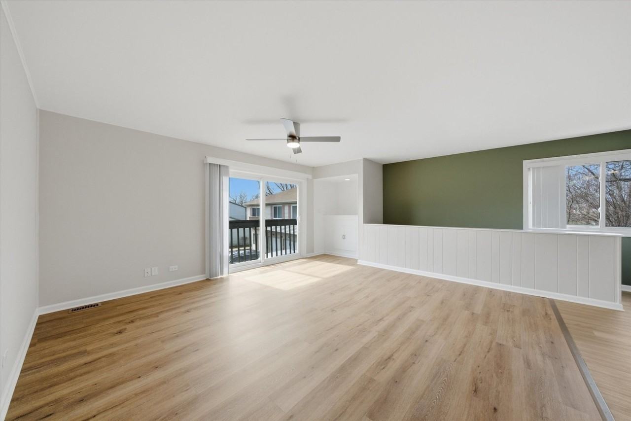 238 Algonquin Ct Unit D - Photo 5 of 21