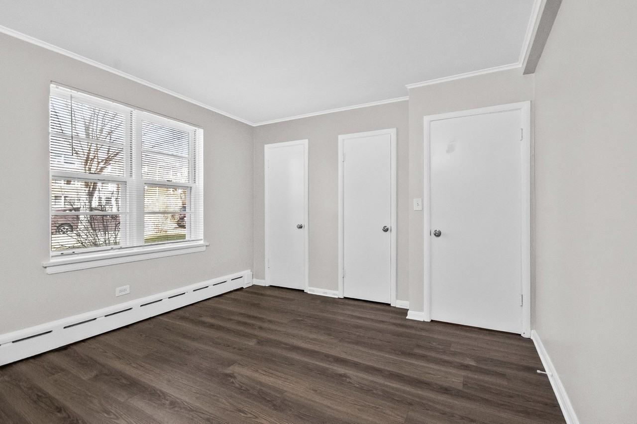 2230 Central St Unit G - Photo 7 of 11