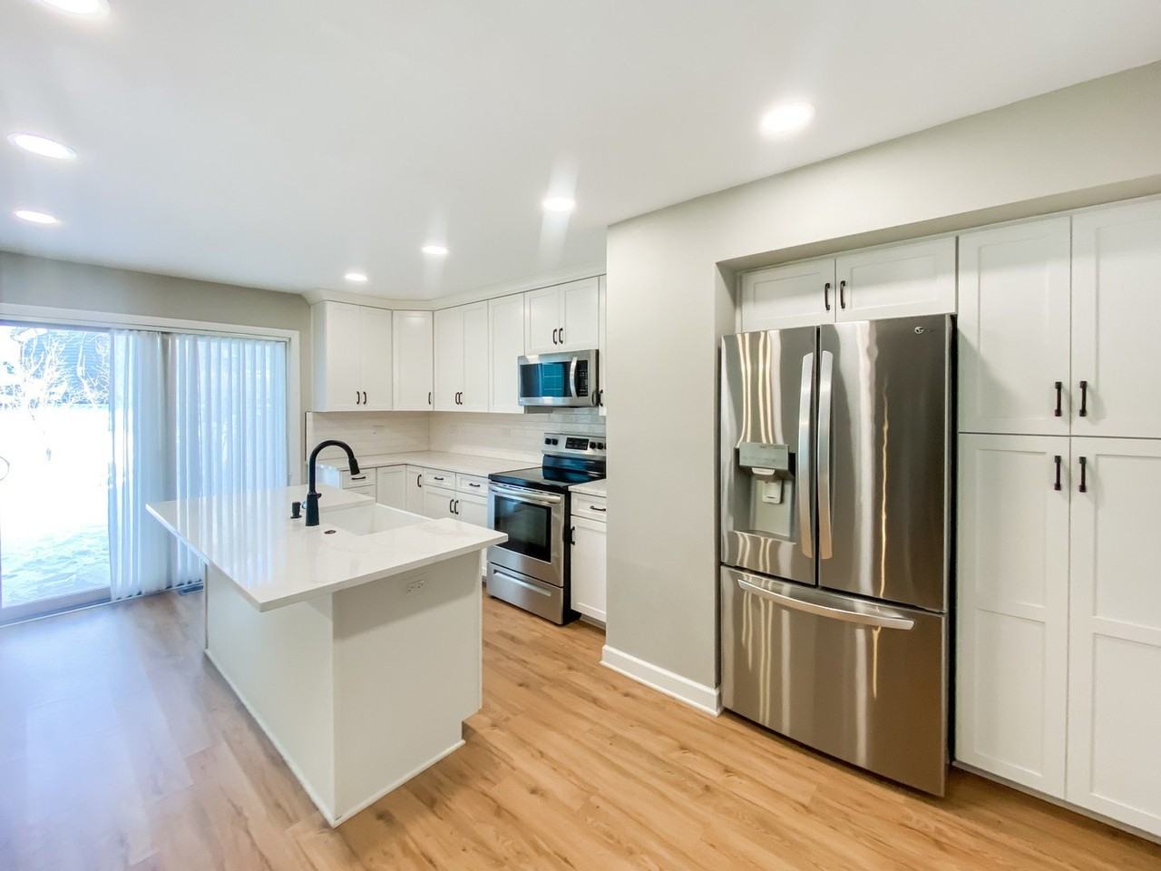 643 Wilbur Ct - Photo 2 of 13