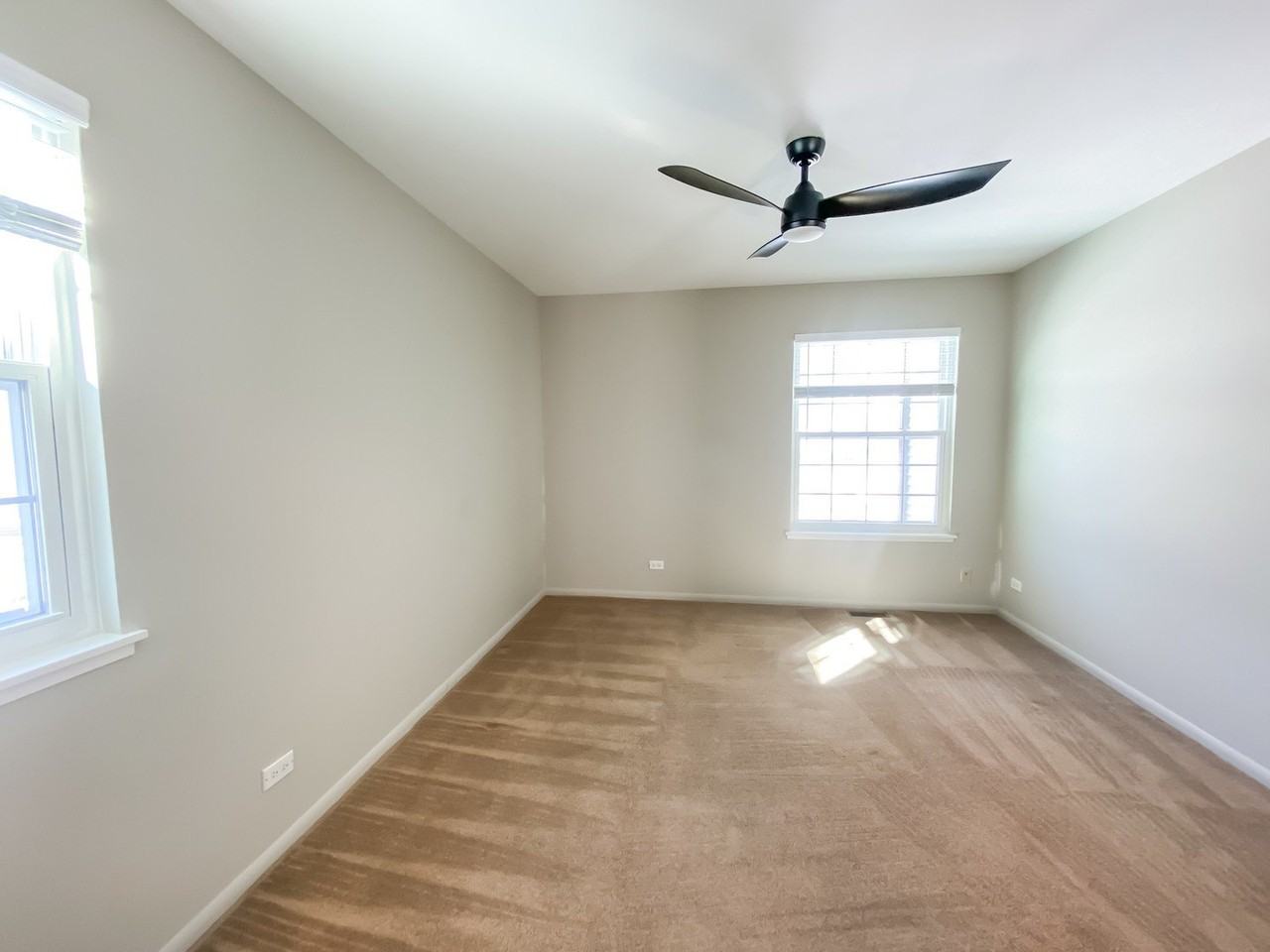 643 Wilbur Ct - Photo 5 of 13