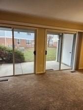 1403 Plum Ct #B - Photo 2 of 12