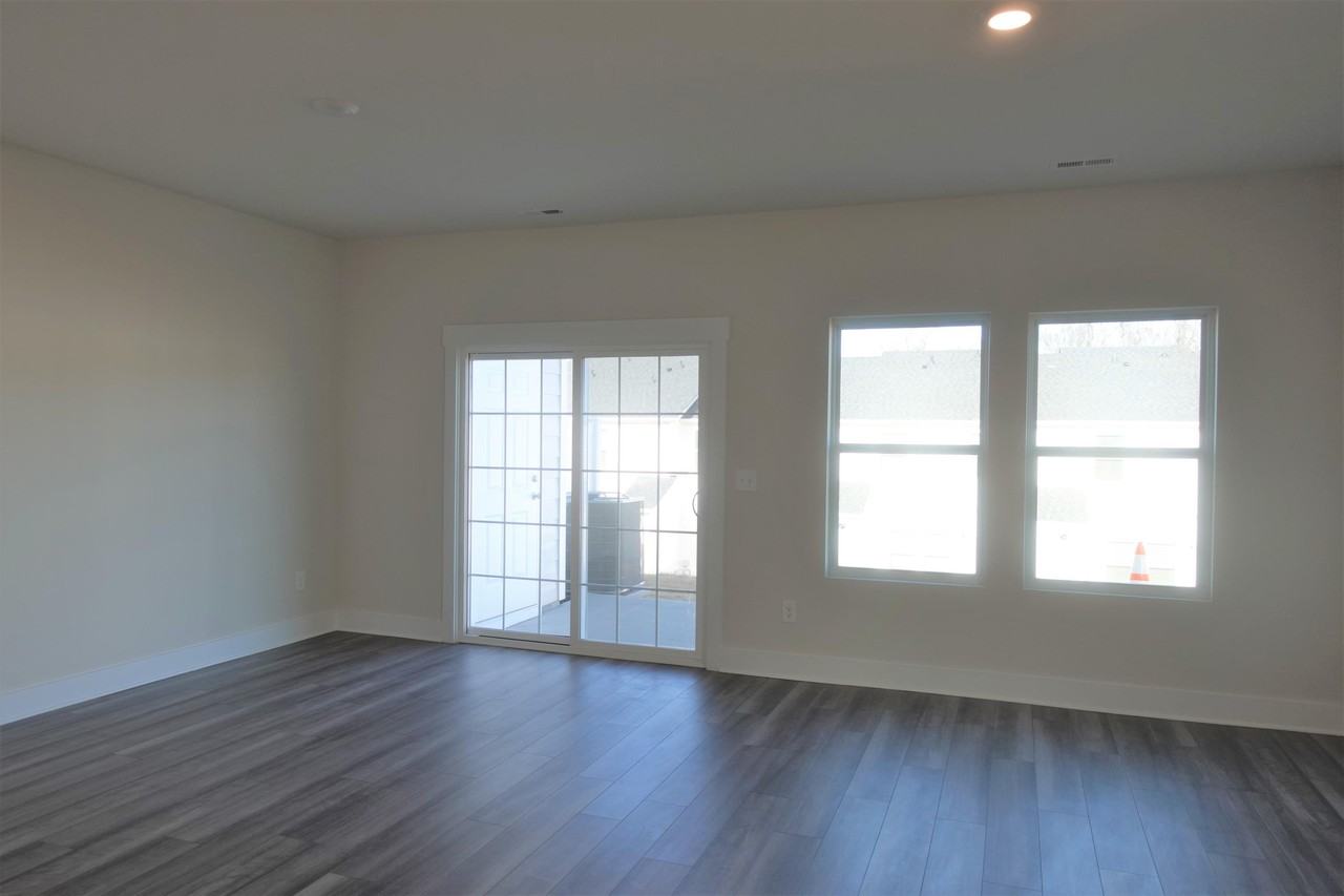 604 Millwright Way #1 - Photo 4 of 31