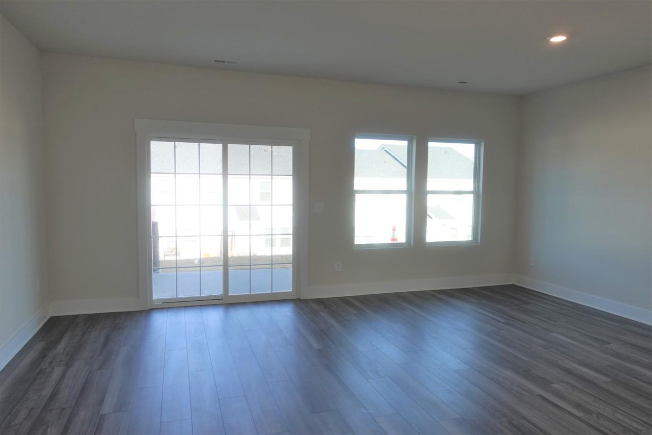 604 Millwright Way #1 - Photo 5 of 31