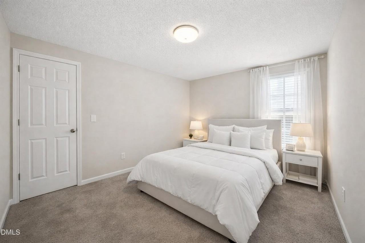 Oak Grove Pkwy - Photo 2 of 3