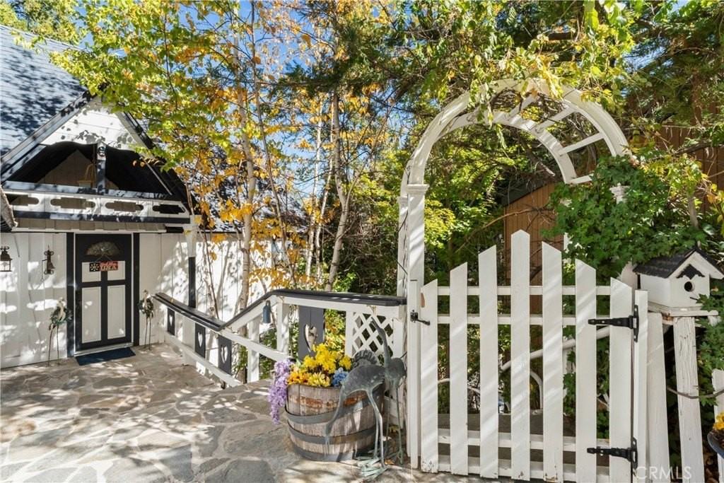 197 Rocky Point Rd - Photo 4 of 35