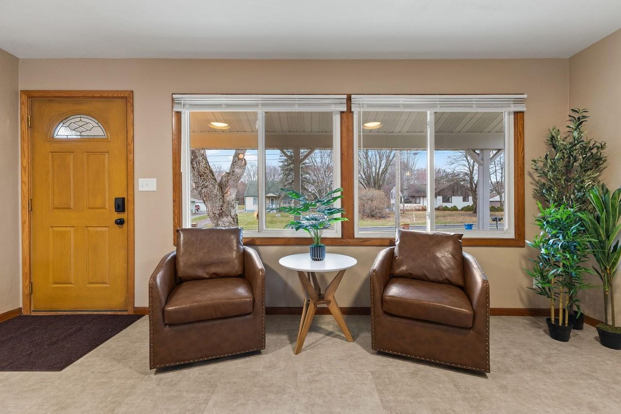 Highland Ave - Photo 3 of 16