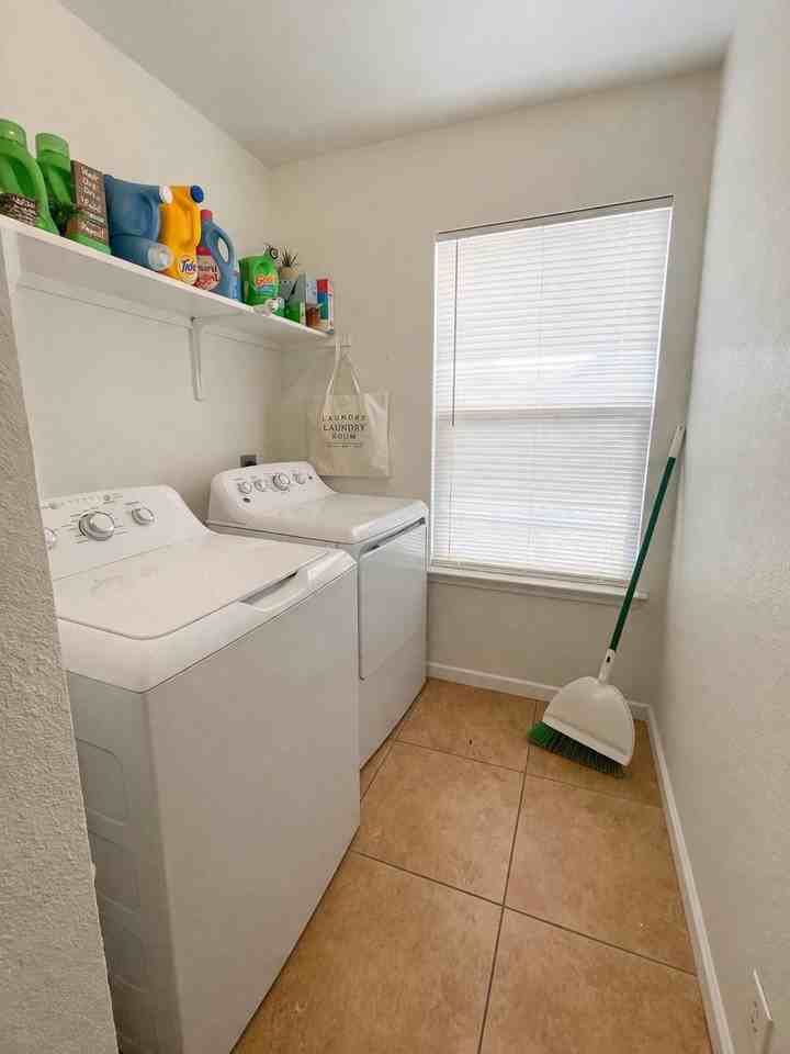 Forbsdale Dr - Photo 7 of 12