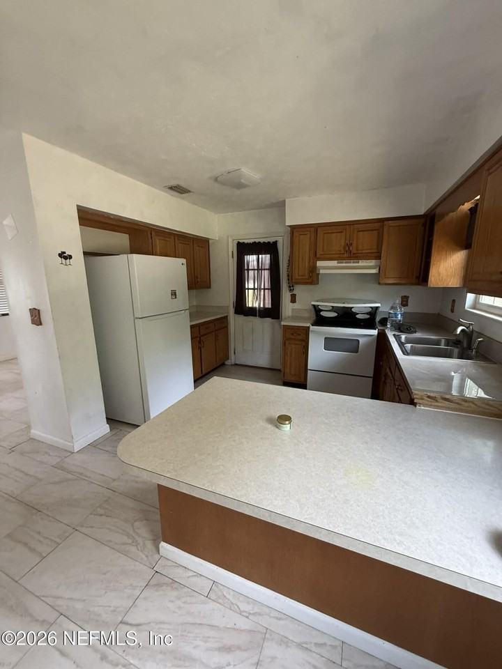 120 Kelley Smith School Rd - Photo 2 of 9