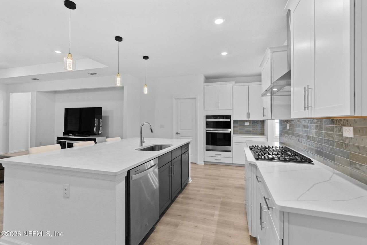 64 Silver Heron Way - Photo 7 of 31