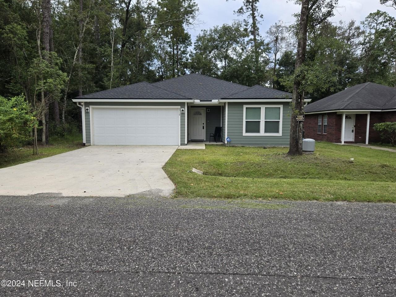 8516 April St - Photo 2 of 38