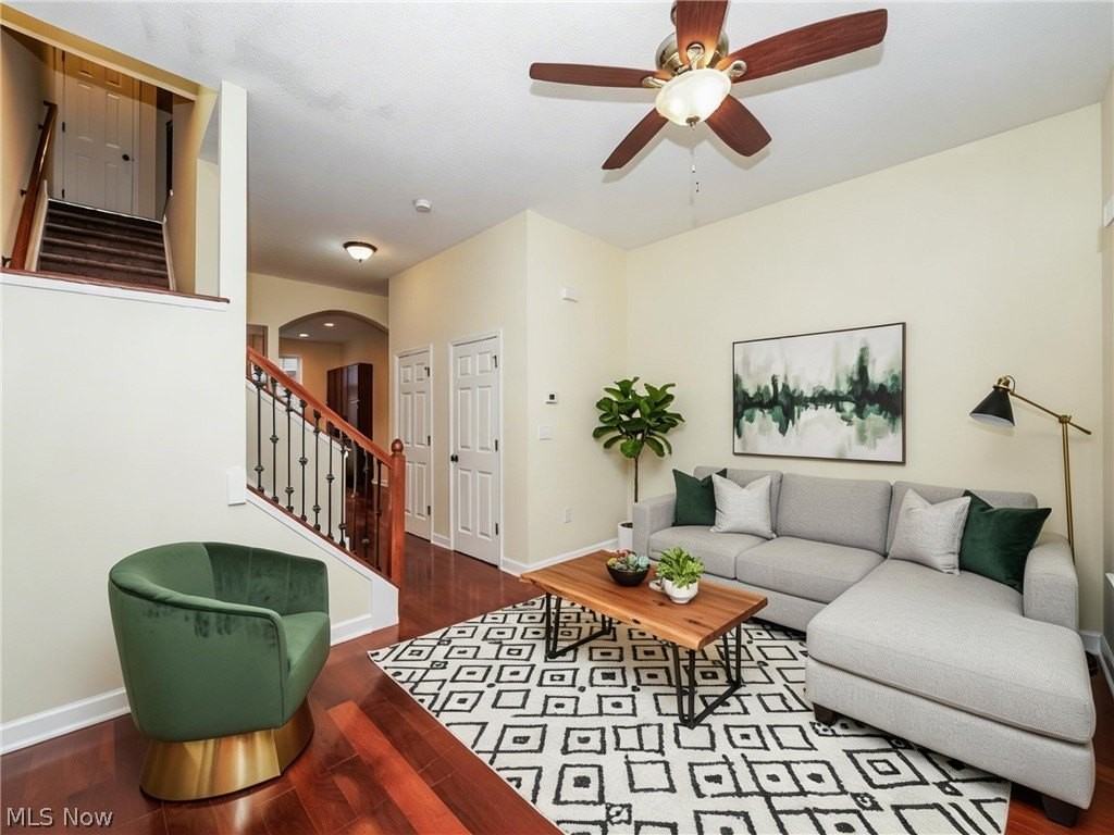 39 Grandview Dr - Photo 4 of 22