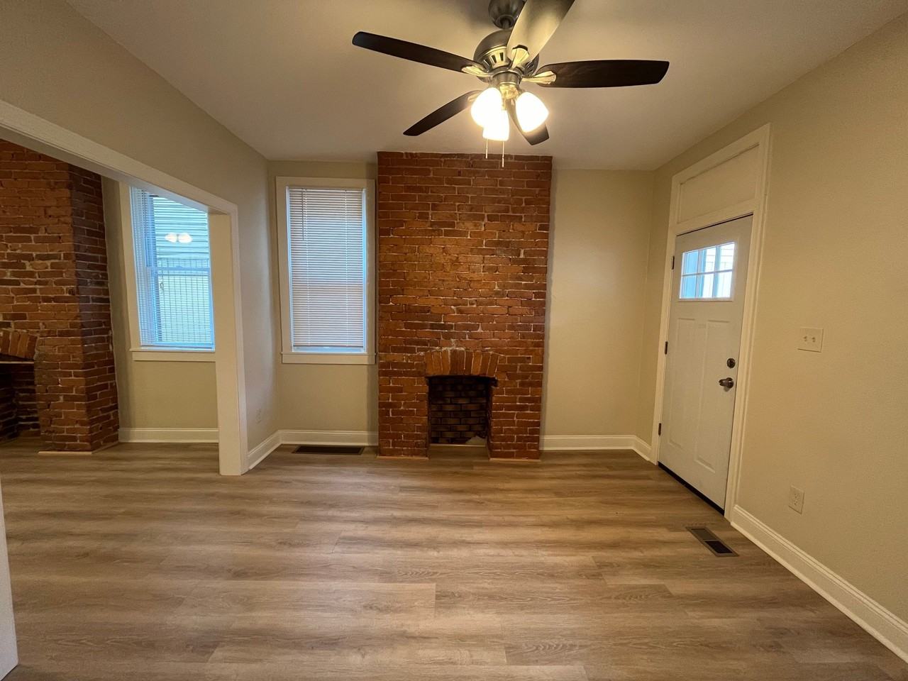 5912 Bryant St #1 - Photo 6 of 26