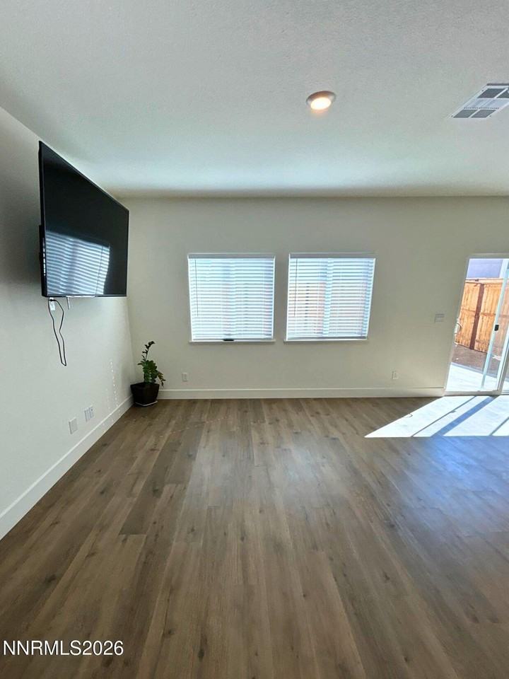 1933 Muscovite Dr - Photo 2 of 11