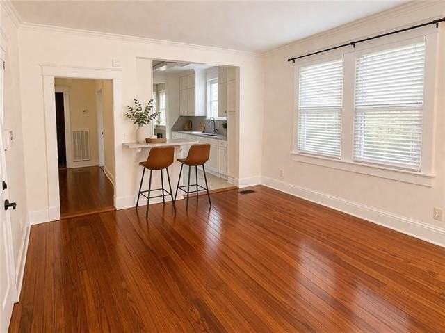 212 Grenadine St - Photo 5 of 16