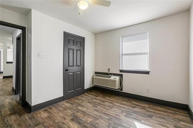 1812 New Orleans St #2B - Photo 3 of 5