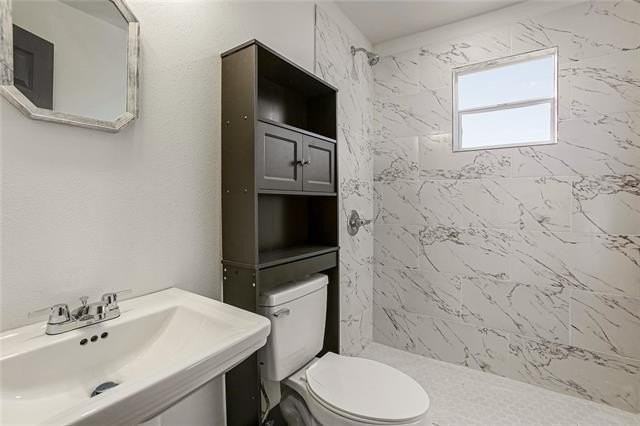 1812 New Orleans St #2B - Photo 4 of 5